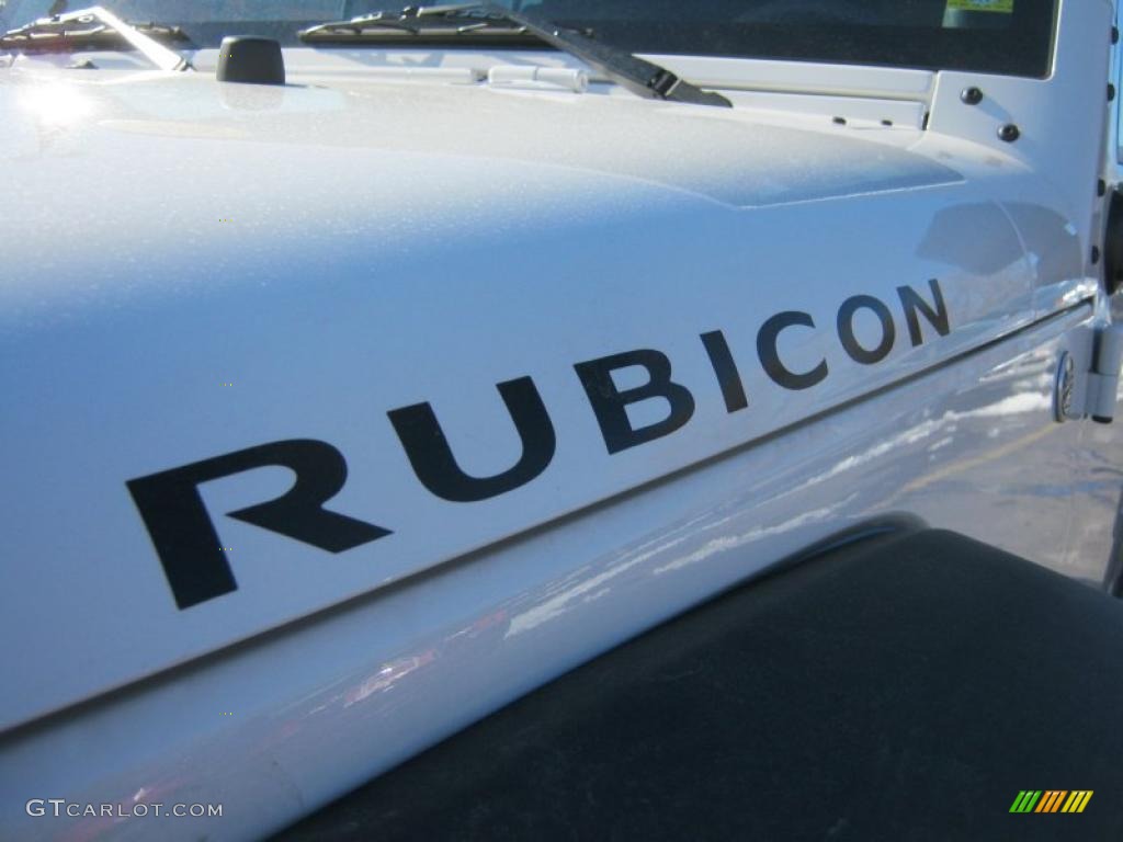 2010 Jeep Wrangler Unlimited Rubicon 4x4 Marks and Logos Photo #45936513