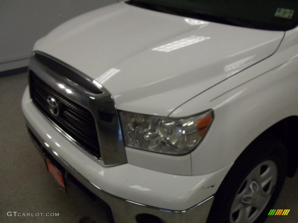 2008 Tundra SR5 Double Cab - Super White / Beige photo #6