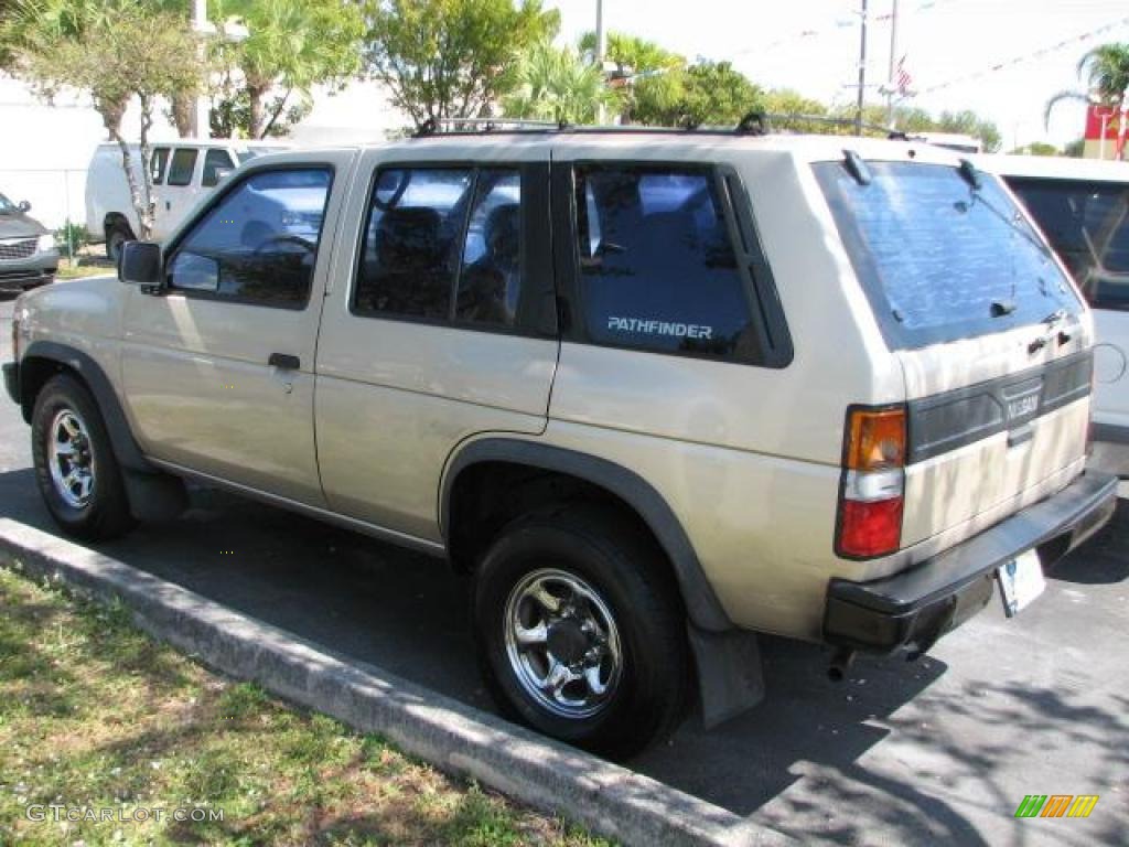 Champagne Pearl 1992 Nissan Pathfinder XE Exterior Photo #45940998