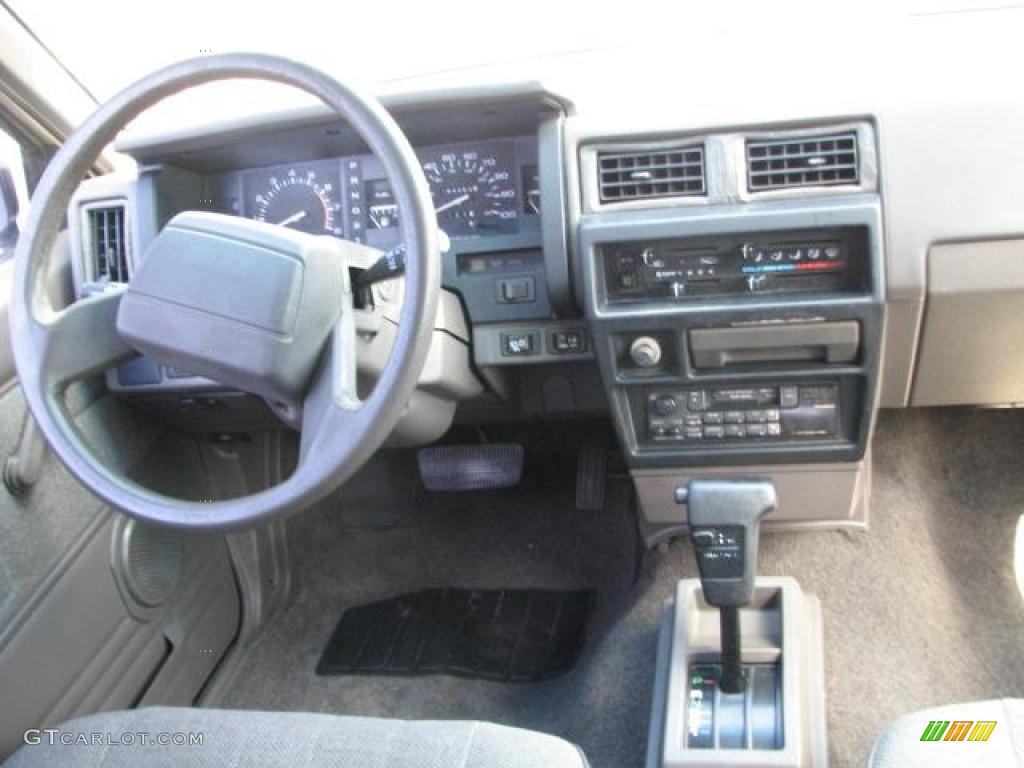 1992 Nissan Pathfinder XE Beige Dashboard Photo #45941064