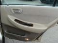 2000 Naples Gold Metallic Honda Accord SE Sedan  photo #19