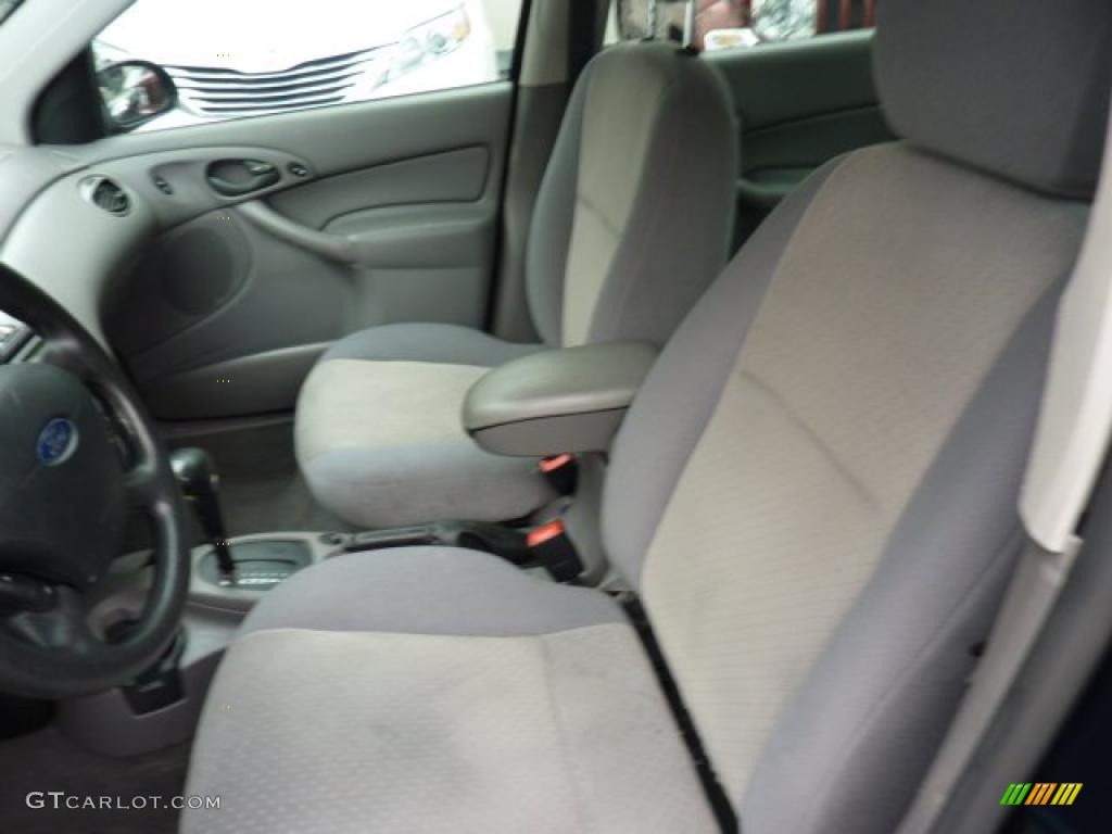 2004 Focus ZTS Sedan - Twilight Blue Metallic / Medium Graphite photo #7