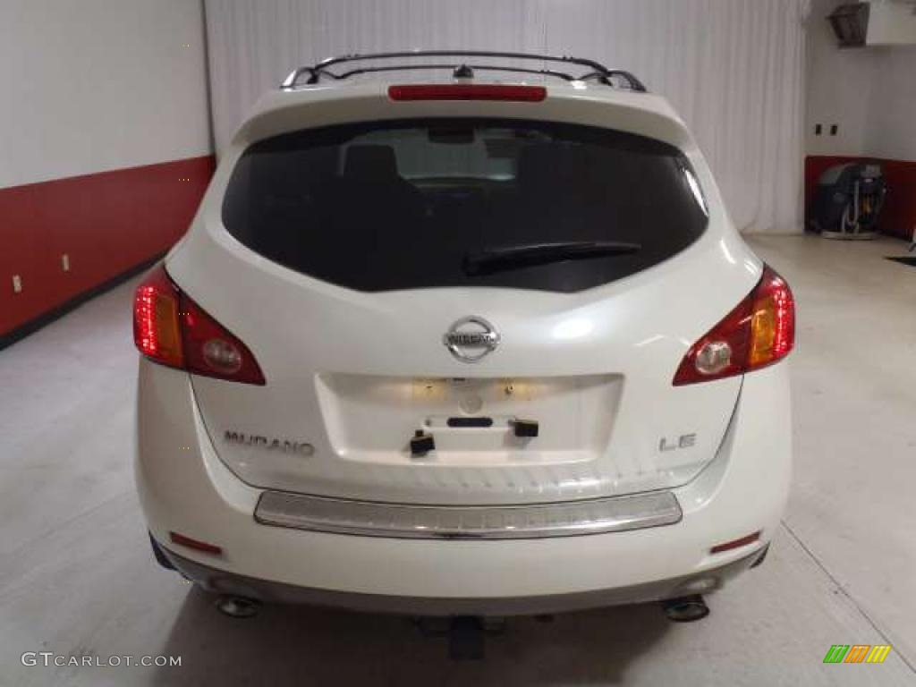 2010 Murano LE - Glacier White Pearl / Beige photo #5