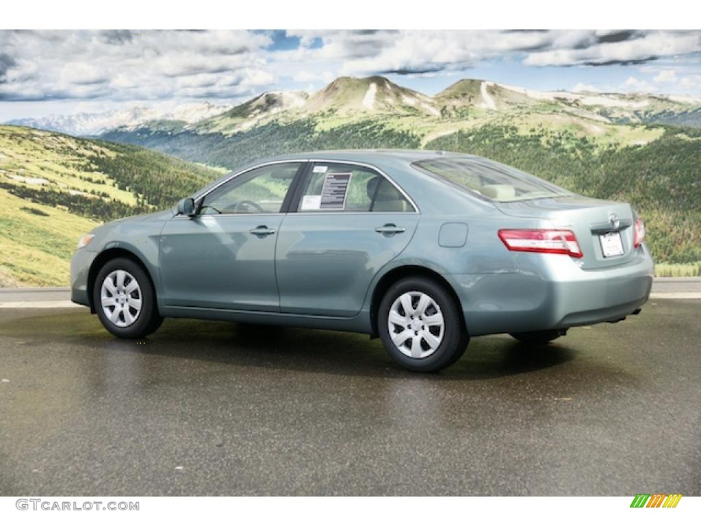 Aloe Green Metallic 2011 Toyota Camry LE Exterior Photo #45945330