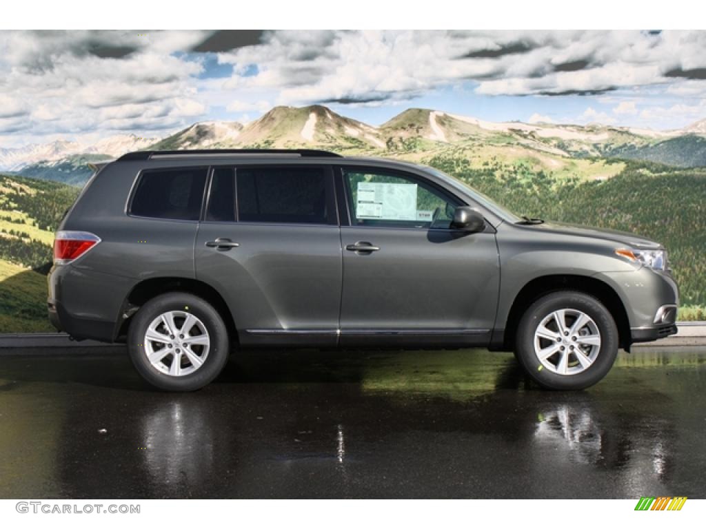 Magnetic Gray Metallic 2011 Toyota Highlander SE 4WD Exterior Photo #45945999