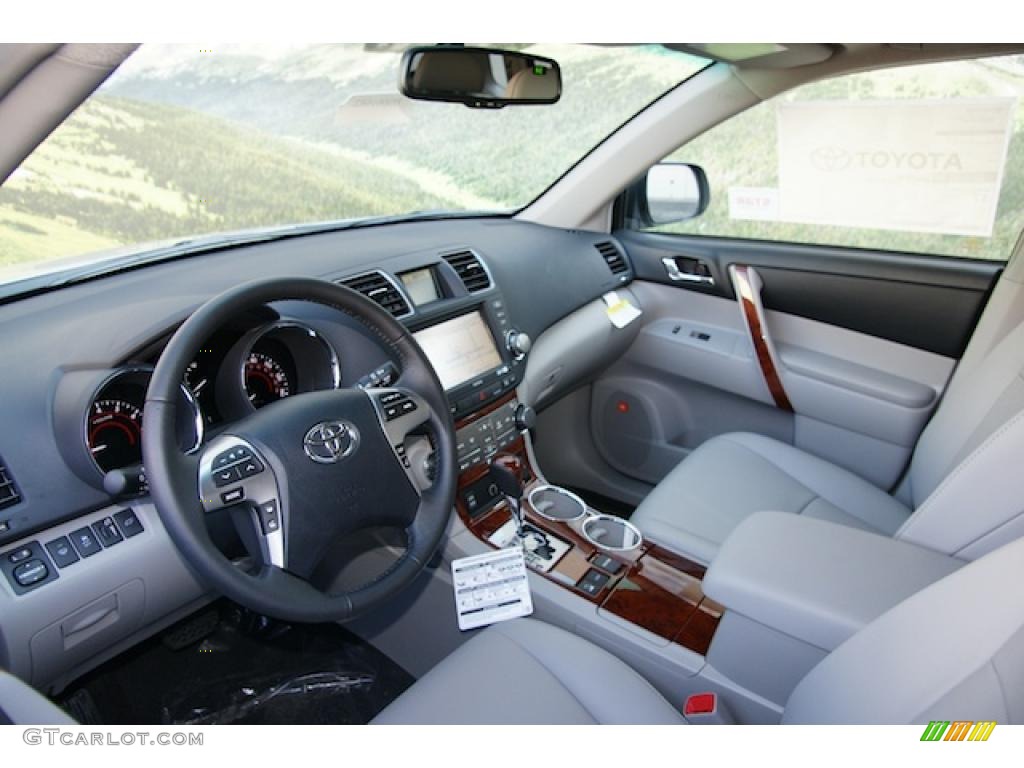 Ash Interior 2011 Toyota Highlander Limited 4WD Photo #45946569
