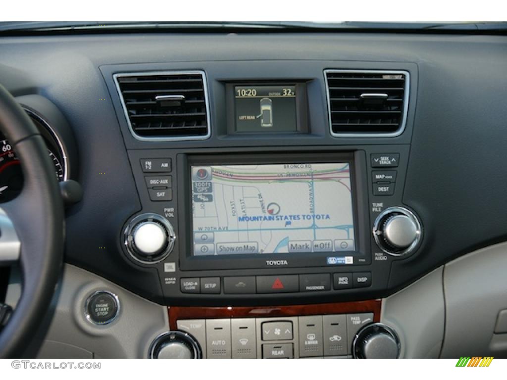 2011 Toyota Highlander Limited 4WD Controls Photo #45946611