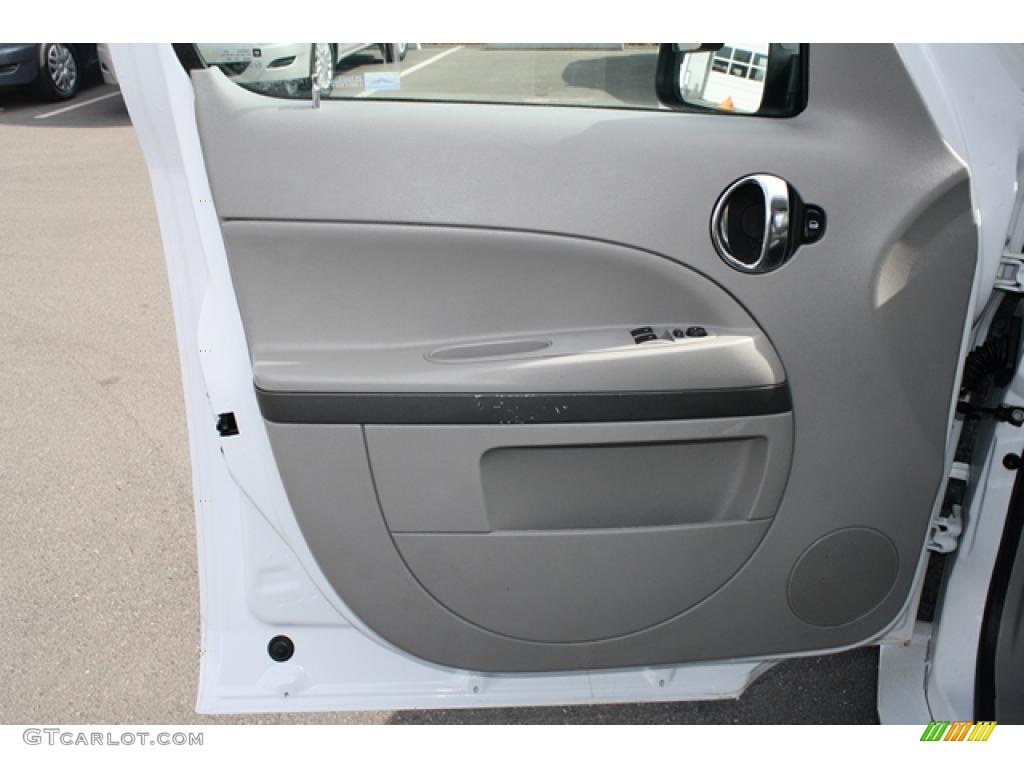 2009 Chevrolet HHR LS Panel Door Panel Photos