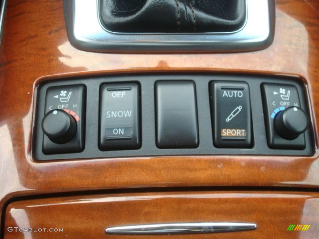 2009 Infiniti FX 50 AWD S Controls Photo #45947874