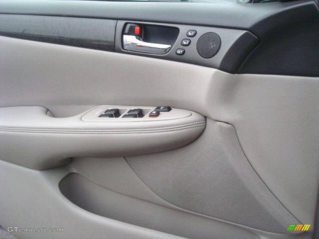 2004 ES 330 - Graphite Metallic / Light Charcoal photo #14