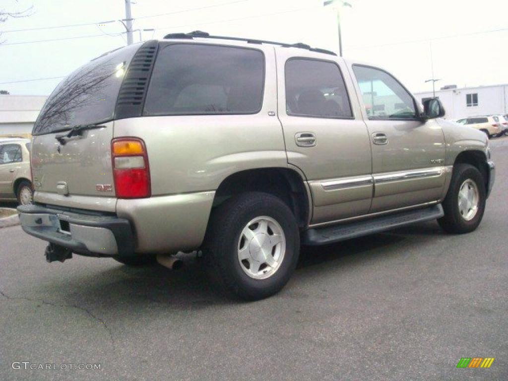 Sandalwood Metallic 2003 GMC Yukon SLT 4x4 Exterior Photo #45949155