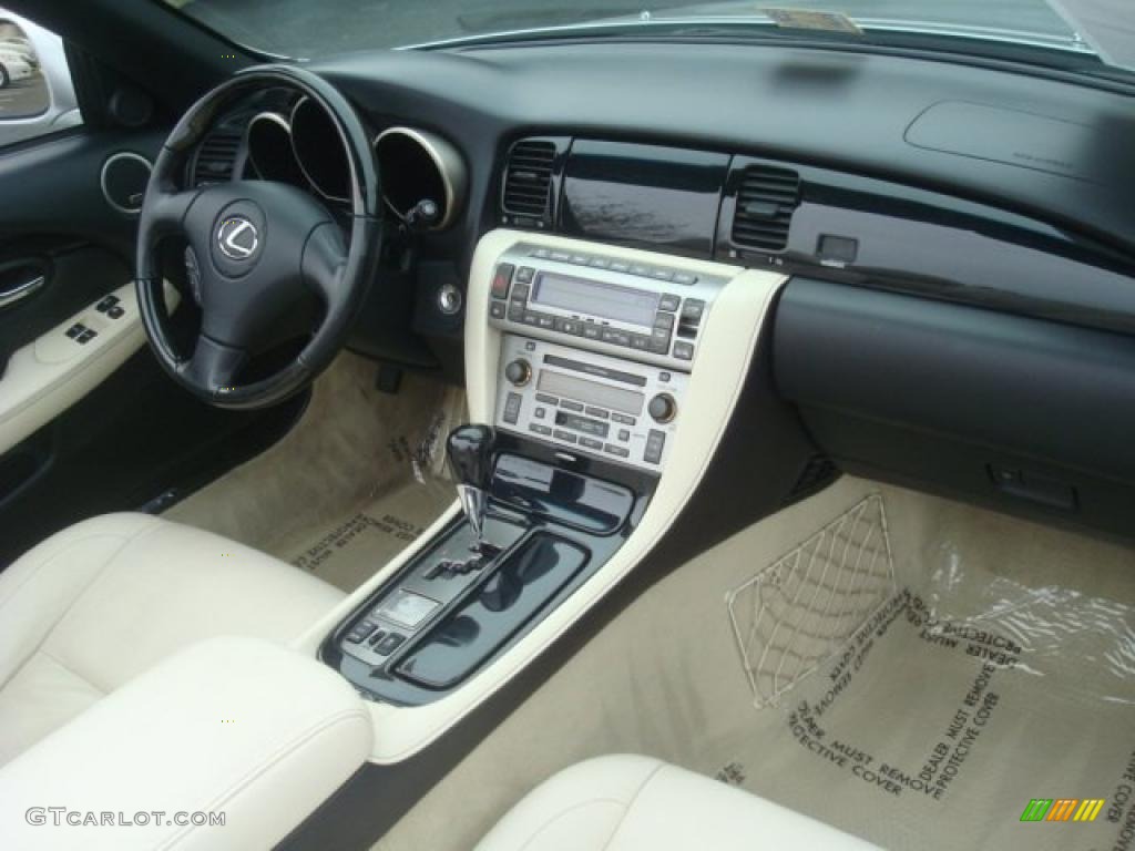 2009 Lexus SC 430 Pebble Beach Edition Convertible Ecru/Black Dashboard Photo #45949800