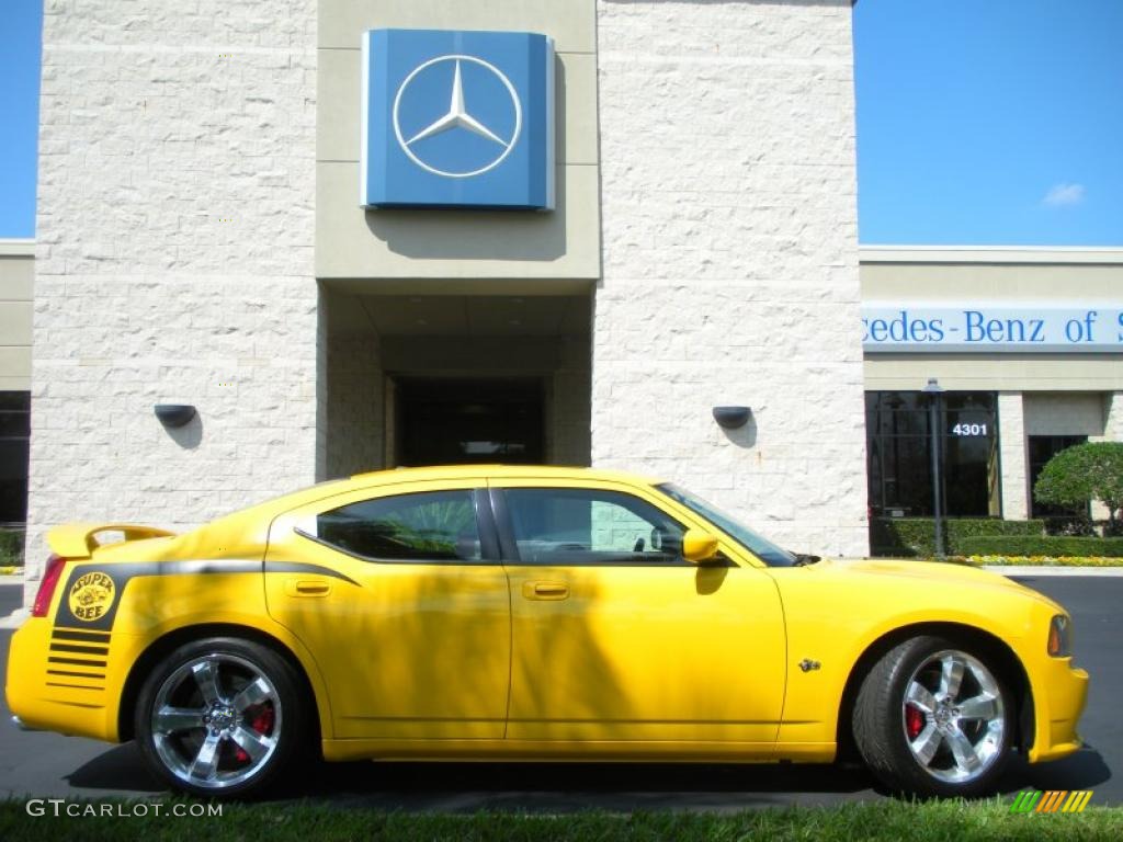 2007 Charger SRT-8 Super Bee - Detonator Yellow Clearcoat / Dark Slate Gray photo #5