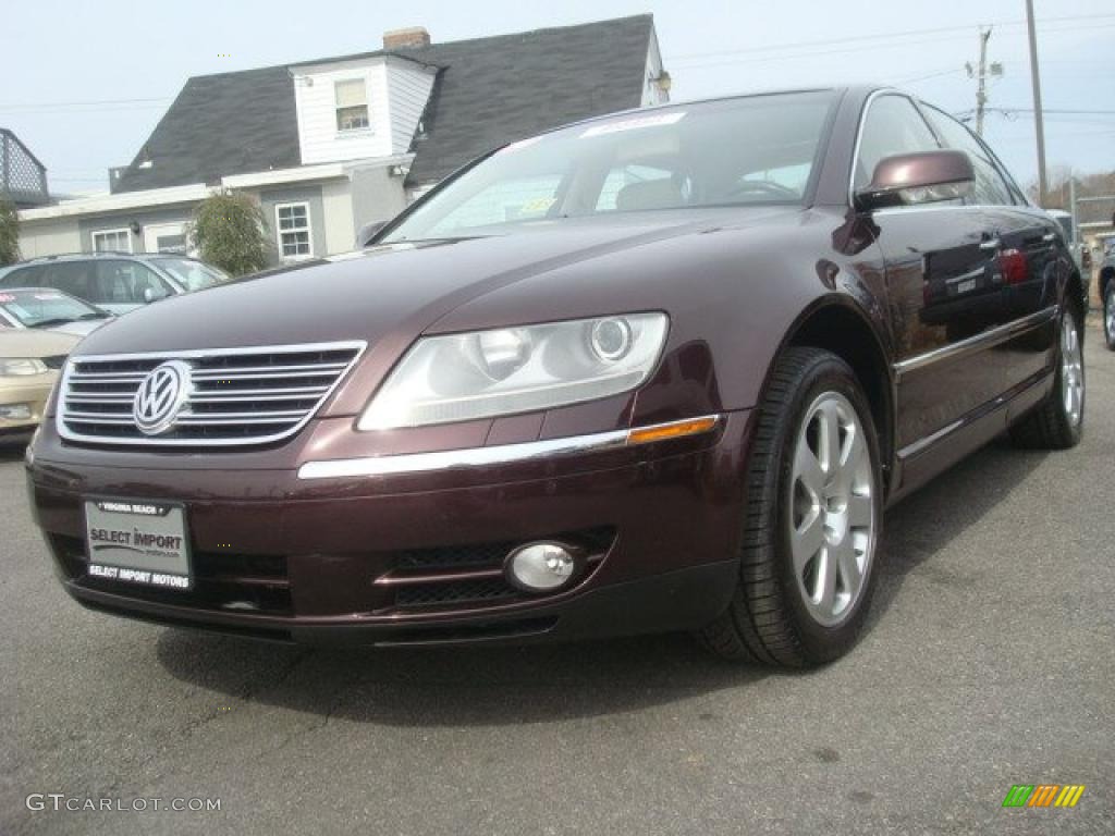 Nocturne Aubergine 2004 Volkswagen Phaeton V8 4Motion Sedan Exterior Photo #45951492