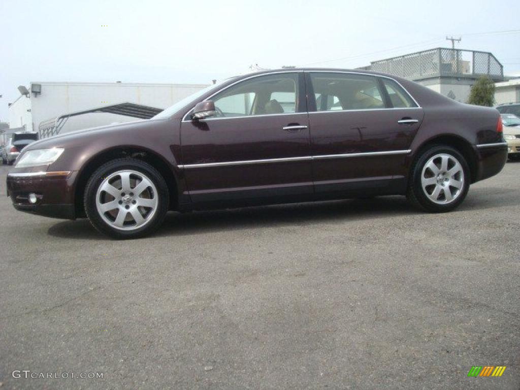 Nocturne Aubergine 2004 Volkswagen Phaeton V8 4Motion Sedan Exterior Photo #45951498