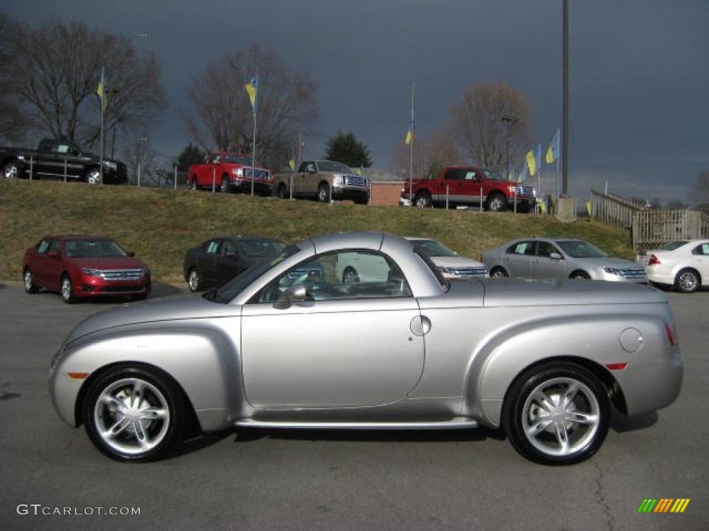 Ricochet Silver Metallic 2004 Chevrolet SSR Standard SSR Model Exterior Photo #45951909