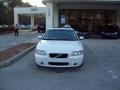 Ice White - S60 2.5T Photo No. 2