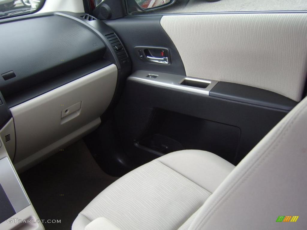 2008 MAZDA5 Touring - Copper Red / Sand photo #17