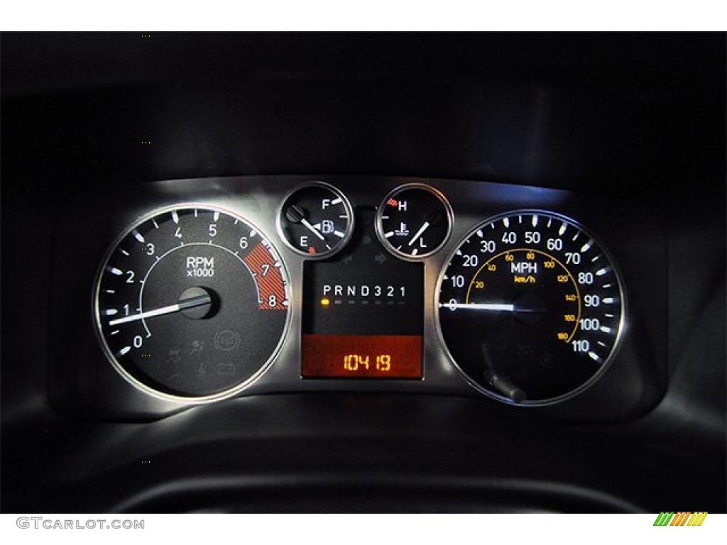 2010 Hummer H3 Standard H3 Model Gauges Photo #45953674