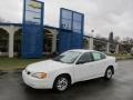 2004 Summit White Pontiac Grand Am SE Sedan  photo #1