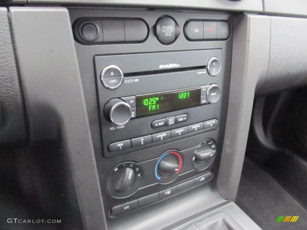 2008 Ford Mustang GT Deluxe Coupe Controls Photo #45955859