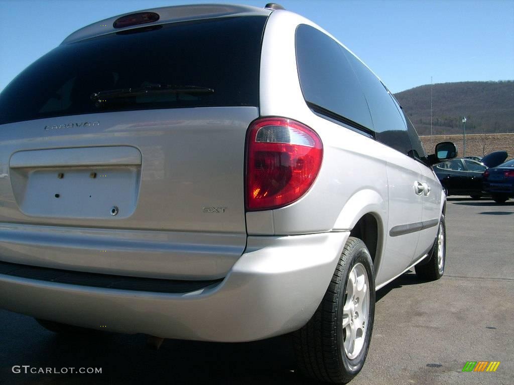 2004 Caravan SXT - Bright Silver Metallic / Medium Slate Gray photo #11