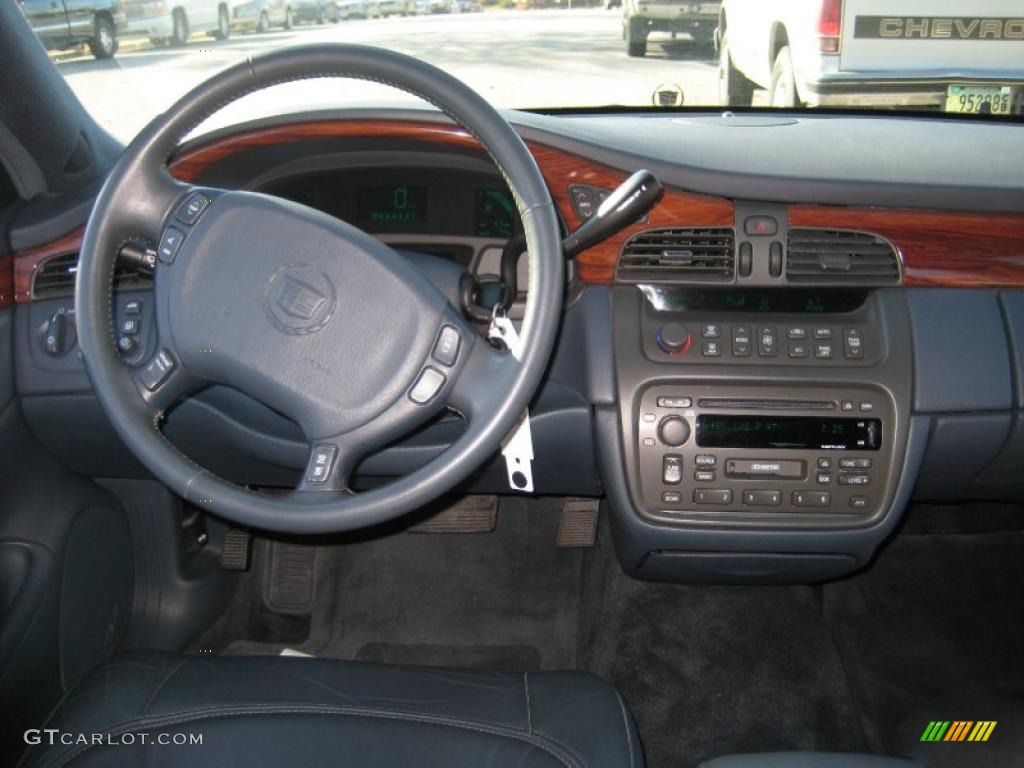 2002 DeVille Sedan - Blue Onyx Metallic / Dark Gray photo #15
