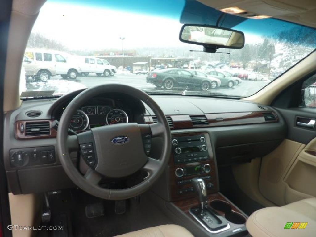 2009 Taurus SEL - Sangria Red Metallic / Camel photo #10