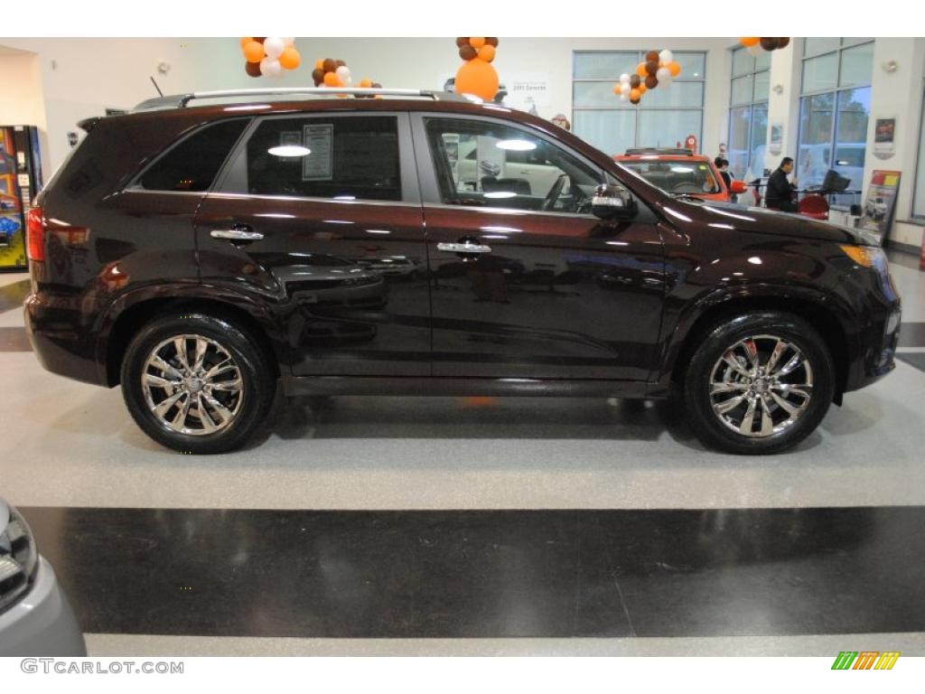 2011 Sorento SX V6 - Dark Cherry / Black photo #7