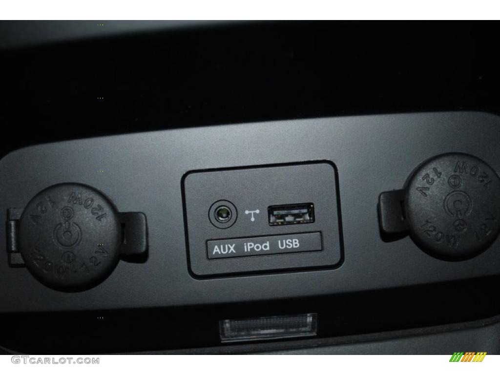 2011 Sorento SX V6 - Dark Cherry / Black photo #40