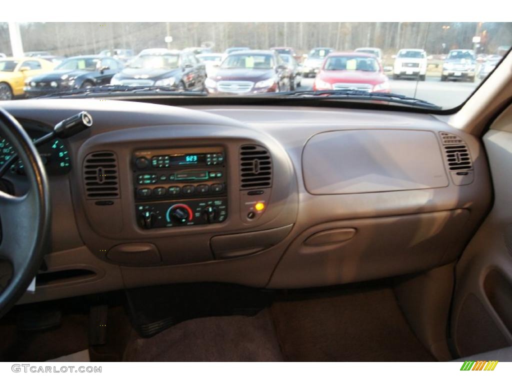 1997 F150 Lariat Extended Cab - Pacific Green Metallic / Medium Prairie Tan photo #27