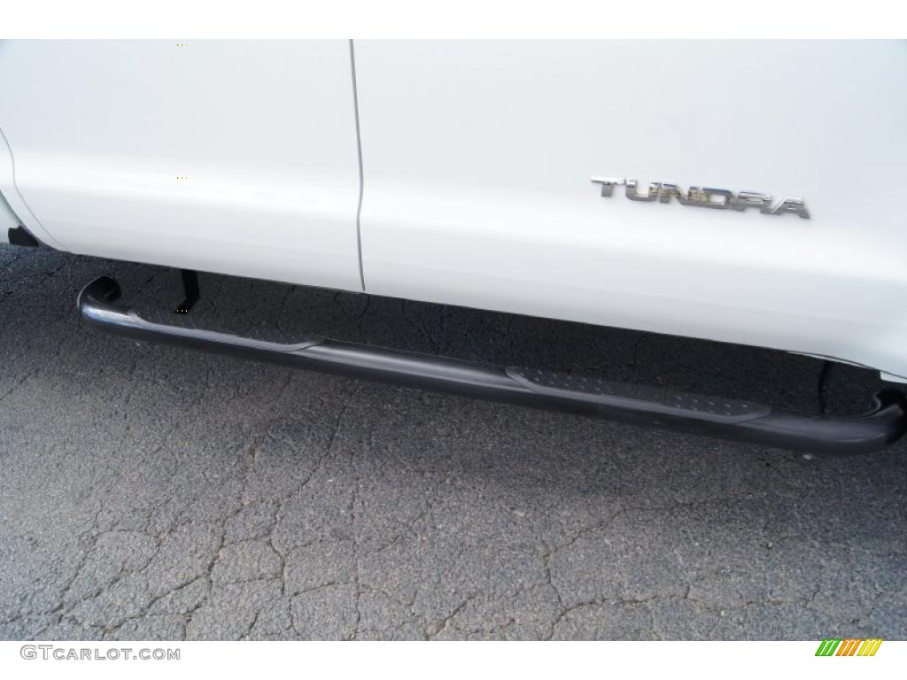 2009 Tundra Double Cab - Super White / Graphite Gray photo #17