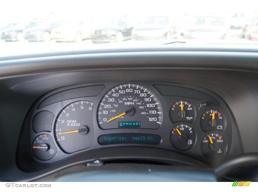 2005 Chevrolet Silverado 2500HD LT Crew Cab Gauges Photo #45961529