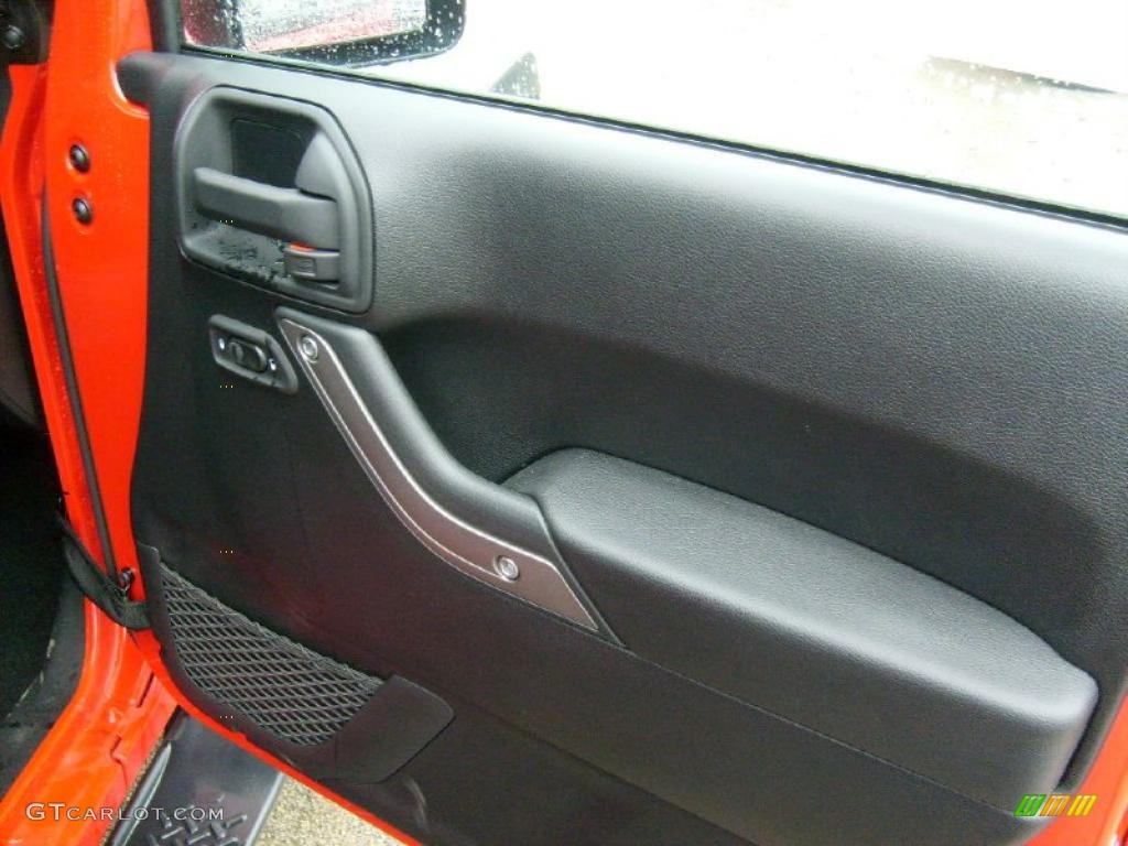 2011 Wrangler Sport S 4x4 - Flame Red / Black photo #17