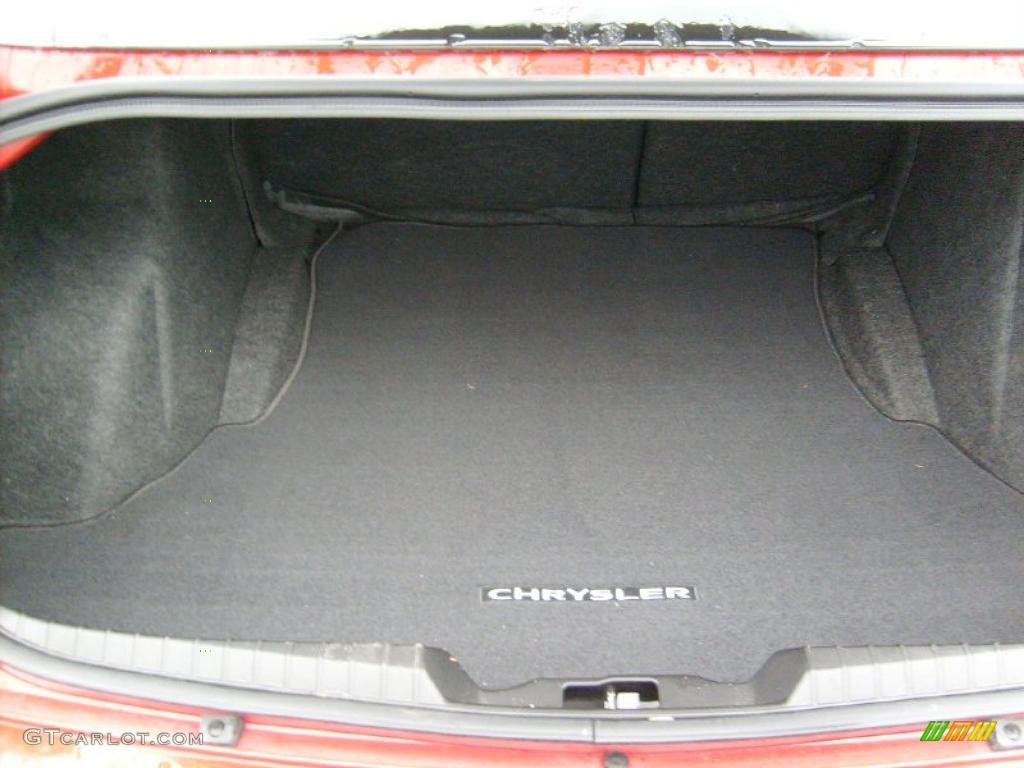 2009 Chrysler 300 C HEMI Trunk Photo #45963680
