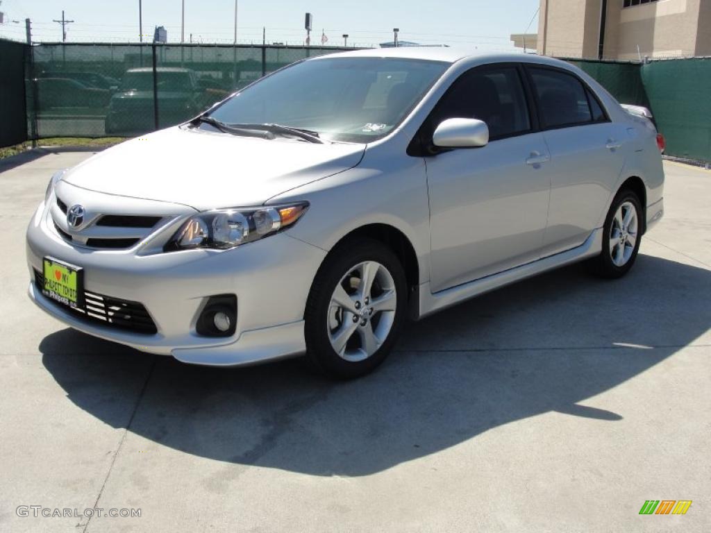 Classic Silver Metallic 2011 Toyota Corolla S Exterior Photo #45964268