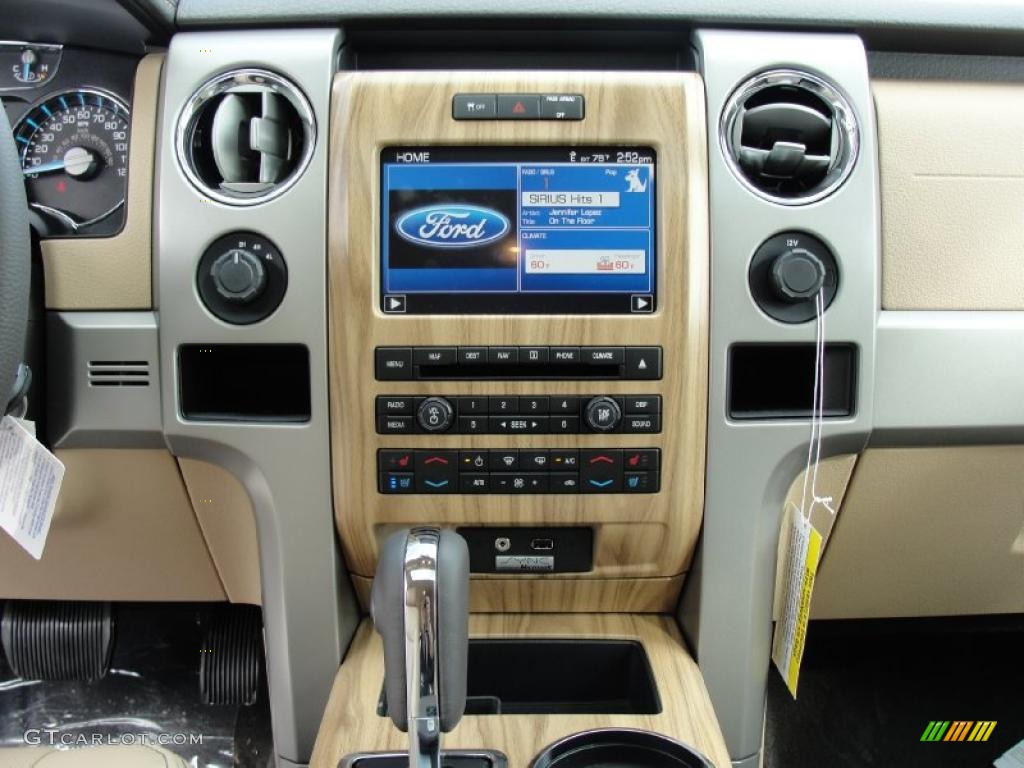 2011 Ford F150 Lariat SuperCrew 4x4 Controls Photo #45964508