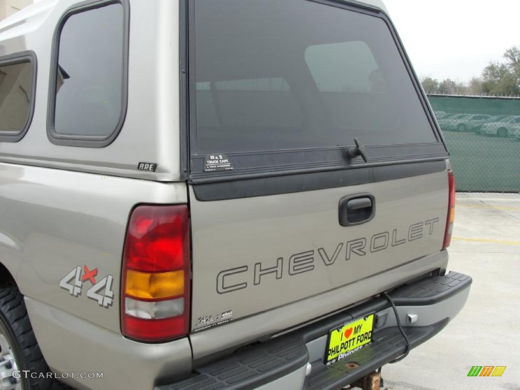 2001 Silverado 1500 LS Regular Cab 4x4 - Light Pewter Metallic / Tan photo #20