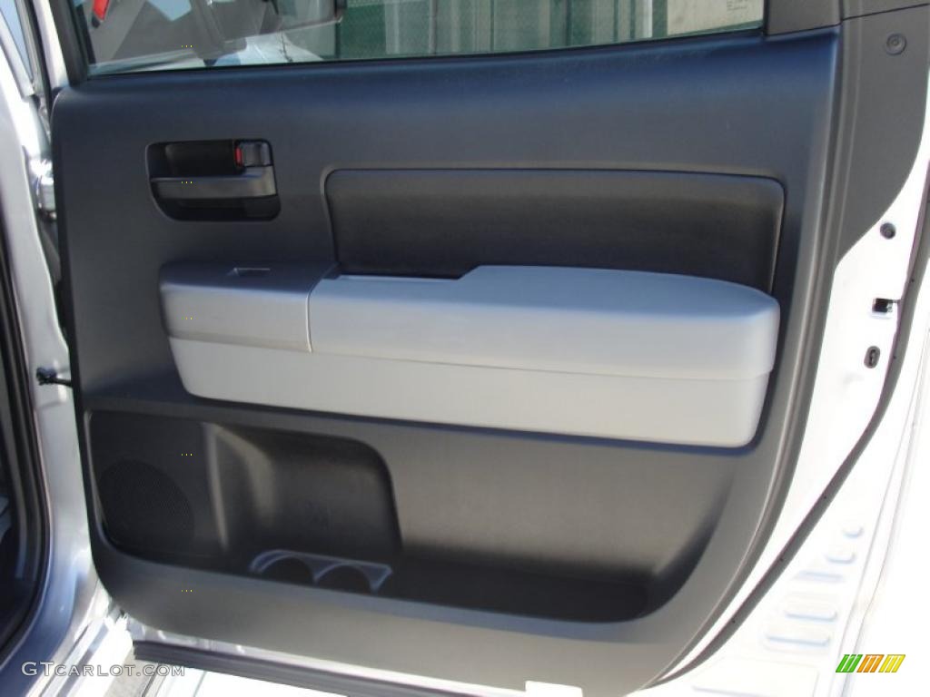 2010 Tundra SR5 CrewMax - Silver Sky Metallic / Graphite Gray photo #26