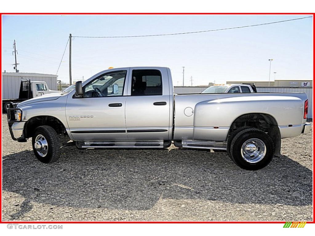 Bright Silver Metallic 2005 Dodge Ram 3500 SLT Quad Cab 4x4 Dually Exterior Photo #45969299