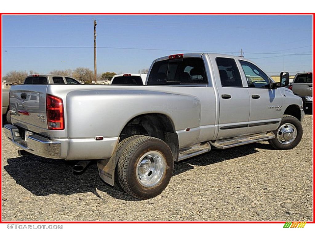 Bright Silver Metallic 2005 Dodge Ram 3500 SLT Quad Cab 4x4 Dually Exterior Photo #45969407
