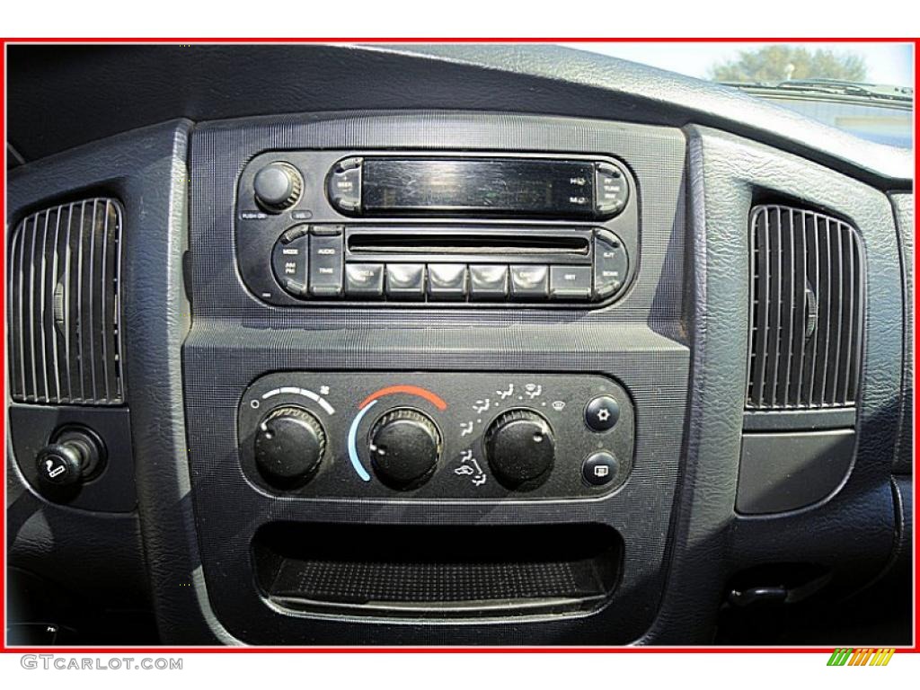 2005 Dodge Ram 3500 SLT Quad Cab 4x4 Dually Controls Photo #45969605