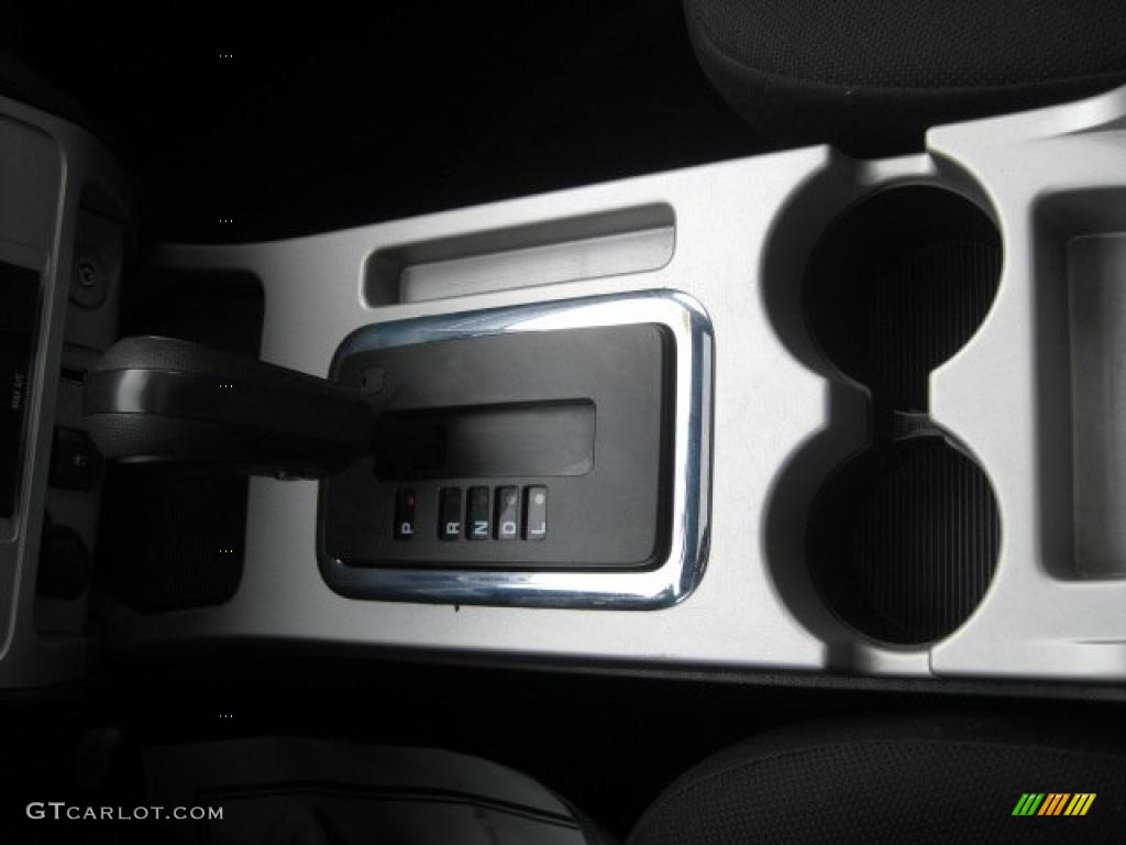 2009 Escape XLT V6 4WD - Black / Charcoal photo #31