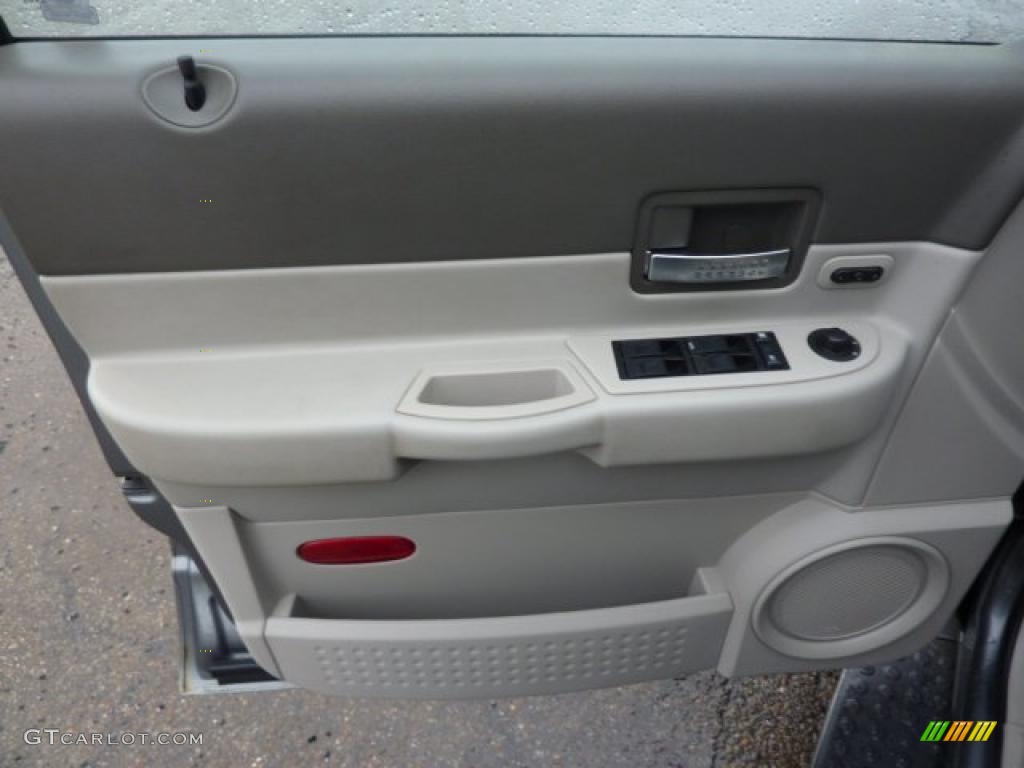 2005 Durango Limited 4x4 - Mineral Gray Metallic / Dark Khaki/Light Graystone photo #12