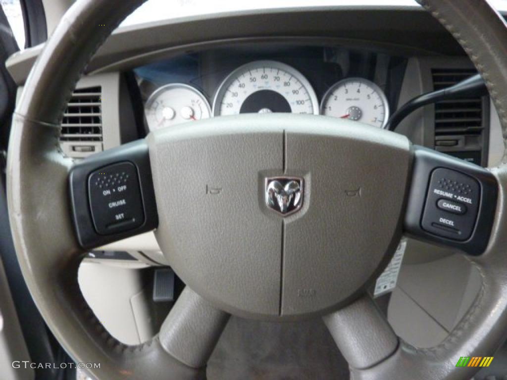 2005 Durango Limited 4x4 - Mineral Gray Metallic / Dark Khaki/Light Graystone photo #19