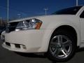 Stone White - Avenger SXT Photo No. 2