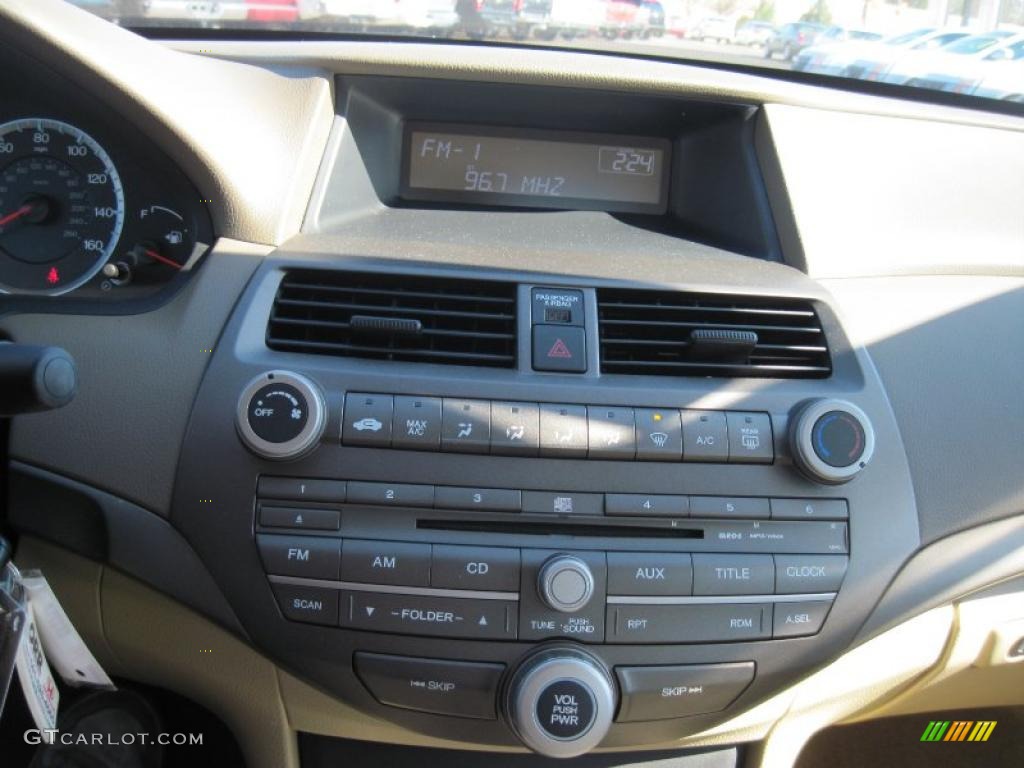 2009 Honda Accord LX-P Sedan Controls Photo #45975395