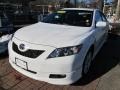Super White - Camry SE Photo No. 1