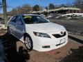 Super White - Camry SE Photo No. 3