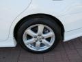 Super White - Camry SE Photo No. 9